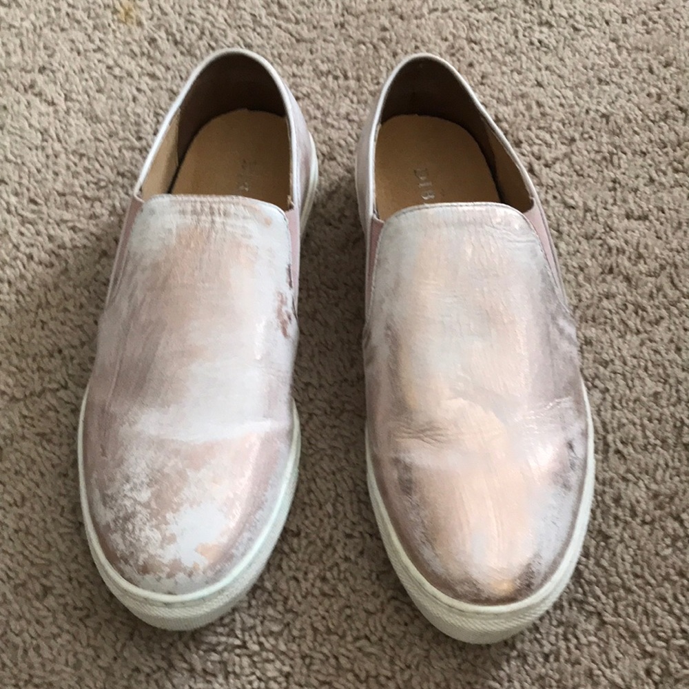 Diba True slip ons